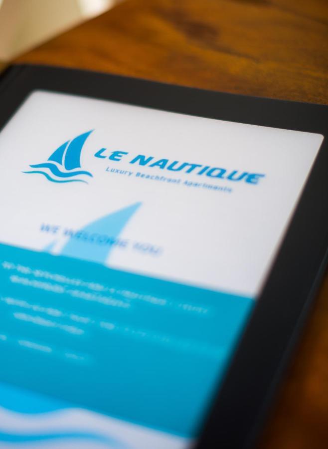 Le Nautique Beachfront Apartments 앙스 로얄 외부 사진
