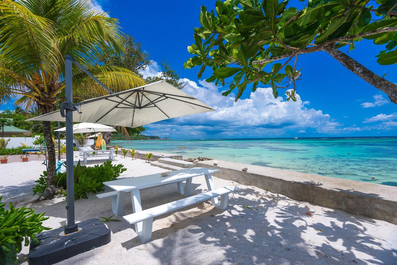 Le Nautique Beachfront Apartments 앙스 로얄 외부 사진